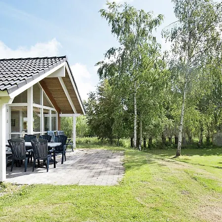 Four-bedroom Holiday In 2 * Asnæs